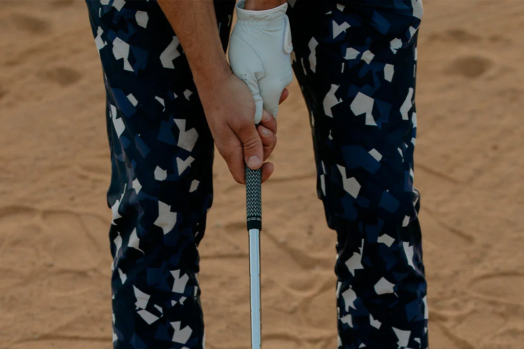 como coger el palo de golf 02
